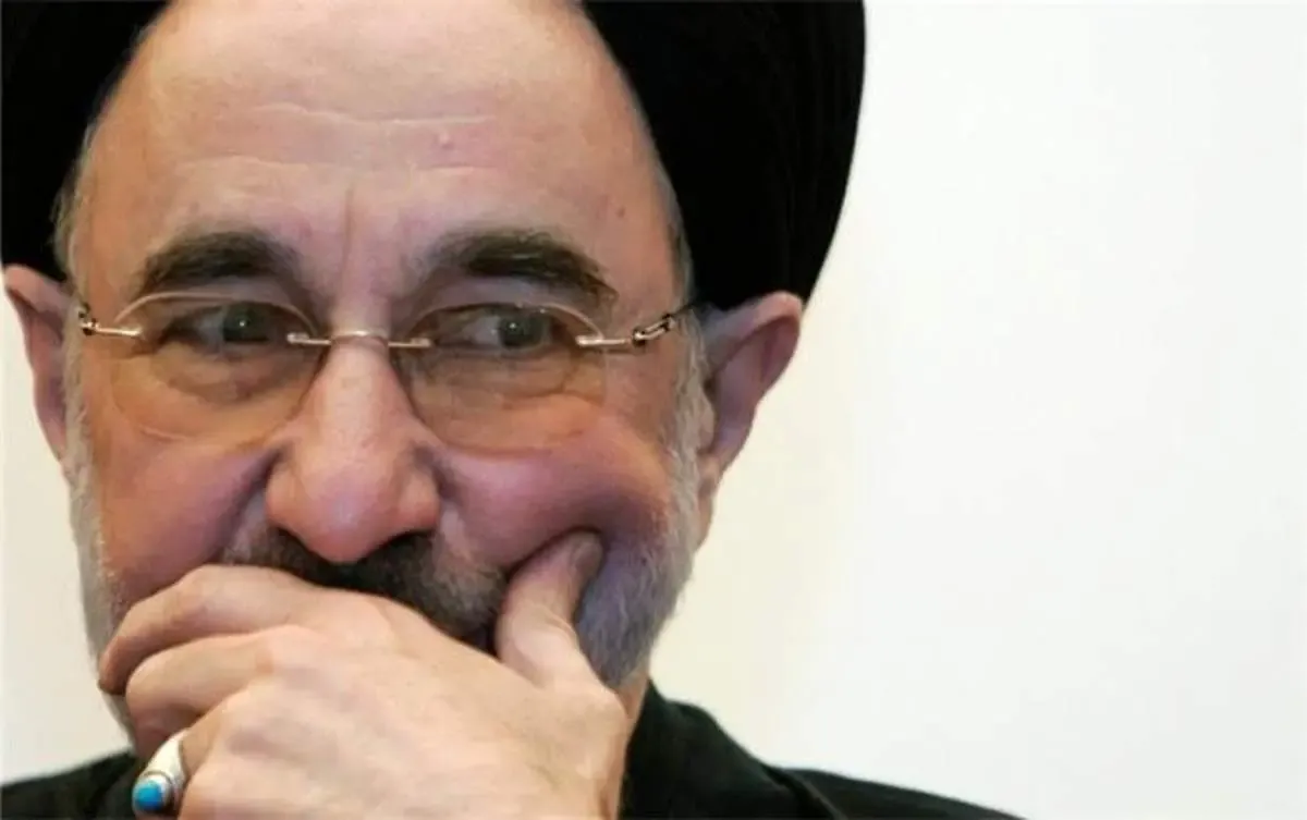 حمله روزنامه نزدیک به سپاه به محمد خاتمی: نهادهای اطلاعاتی یادشان رفت گزارش مسمومیت‌ها را به شما دهند!