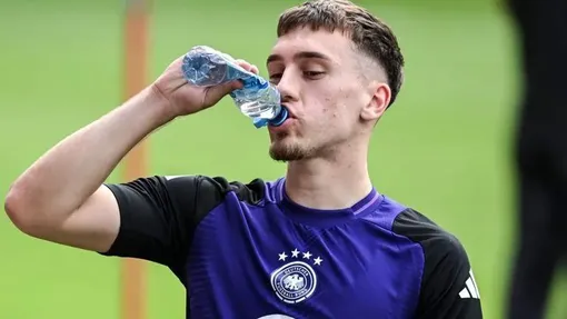 ستاره جدید تیم ملی آلمان یورو را از دست داد