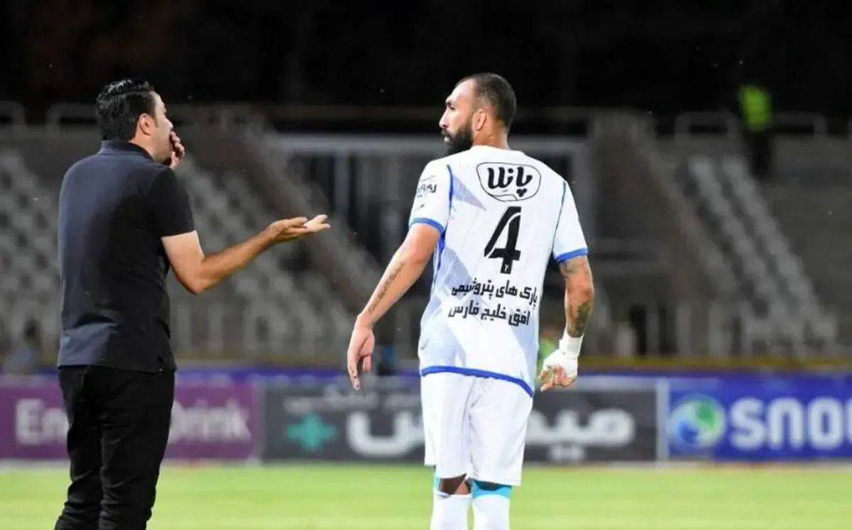 روزبه چشمی هنوز تمدید نکرده است!