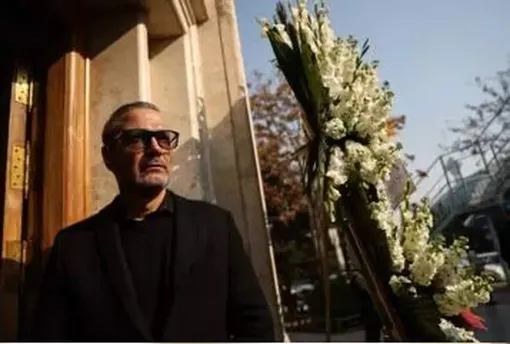 مراسم ترحیم همسر علیرضا قربانی با حضور هنرمندان/ تصاویر