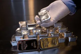 قیمت نقره امروز  ۲۶ بهمن ۱۴۰۴/ جدول قیمت نقره ۹۹۹