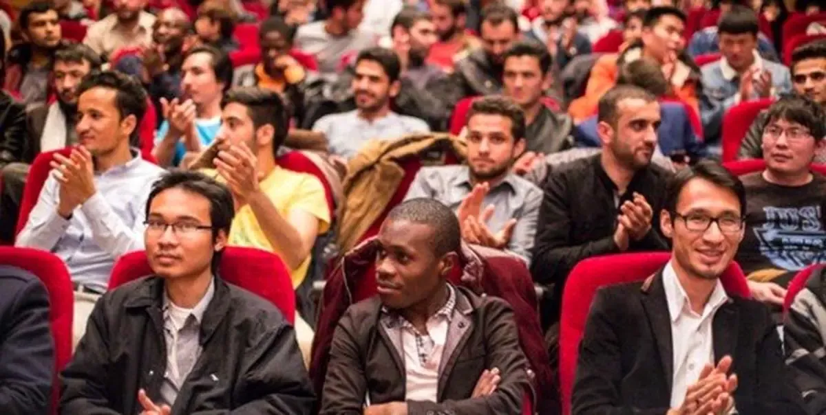 دانشجویان بین‌المللی هم بیمه شدند