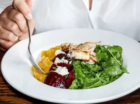 عوارض عجیب شام خوردن دیر هنگام