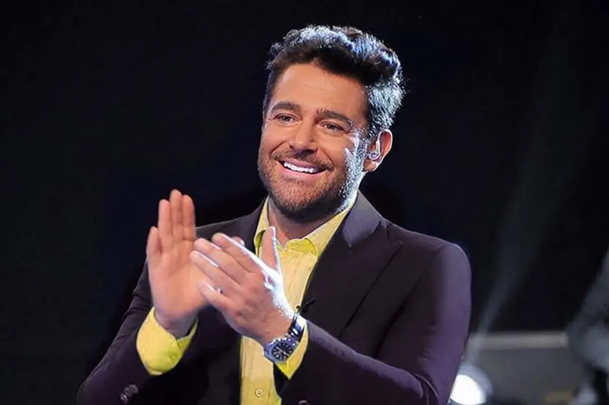 یک استقلالی وکیل مدافع گلزار شد!