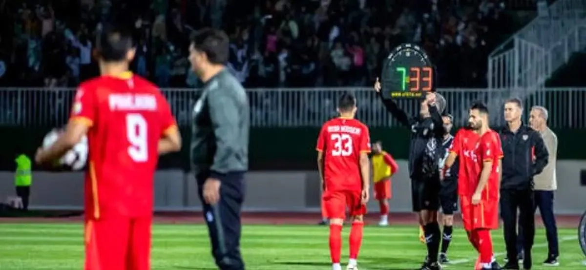 فولاد 1- 0 نساجی/ اخراج رضایی و عسگری پس از درگیری با توپ جمع کن/ ویدیو