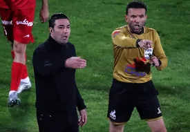 نکونام محبوب استقلالی ها را اخراج کرد!