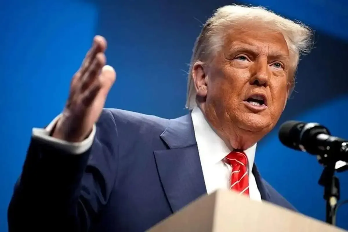 ببینید/ دونالد ترامپ، تزئینات طلایی دفترش را به نمایش گذاشت