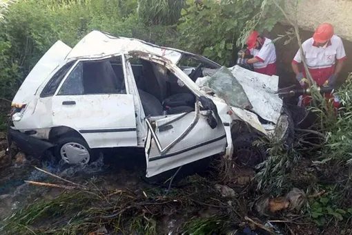 مرگ دلخراش ۵ نفر در پی سقوط خودرو به رودخانه