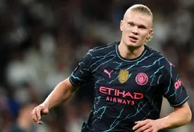 به هیچ درد نمی‌خوری هالند !