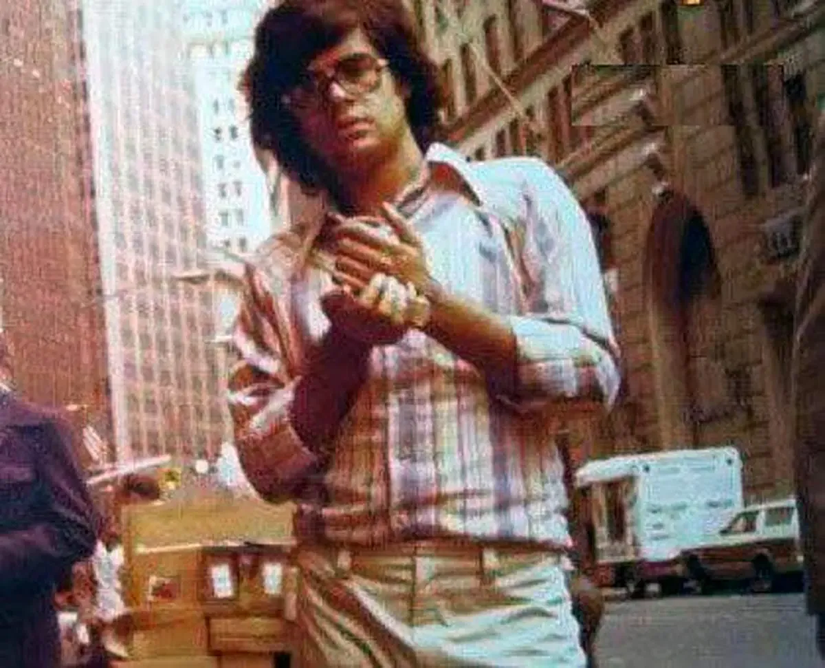 تصویری متفاوت از عارف در دانشگاه استنفورد/ عکس