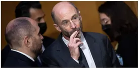 جزئیات تعلیق مجوز امنیتی رابرت مالی | منع دسترسی به اطلاعات طبقهبندی شده یا مرخصی اجباری؟