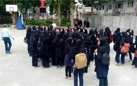 گروه‌هایی که مخالف ورود خانم‌ها به عرصه‌های مختلف‌اند باعث مسمومیت دانش‌آموزان می‌شوند / مسمومیت به بیش از 8 شهر رسیده است که جای نگرانی دارد