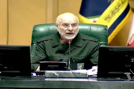 عکس/ حضور قالیباف، رئیس مجلس در راهپیمایی ۲۲ بهمن