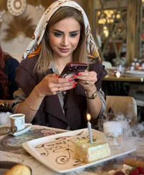 استایل زمستانی شبنم قلی‌خانی در پیست اسکی امارات مال
