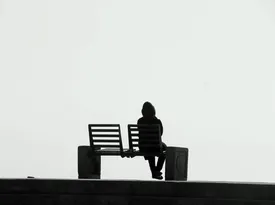 مهم‌ترین آسیب‌ها و عوارض تنهایی