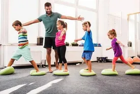 با ورزش قد بلند می شویم؟