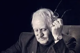 وداع  با خالق عصر عاشورا