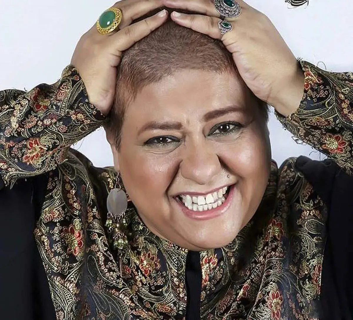 جدیدترین عکس رابعه اسکویی با چهره‌ای شاد خندان