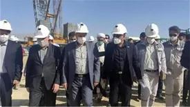 بازدید وزرای صنعت، معدن و تجارت و امور اقتصادی و دارایی از طرح های تولیدی تأمین مالی شده بانك صنعت و معدن در ایلام