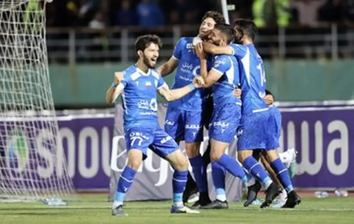 استقلالی ها این جدول را ببینند هتاکی نکنند!