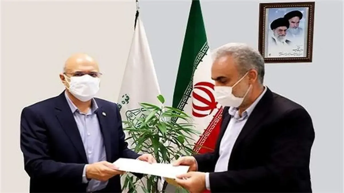 کمک مالی پرسنل بانک کارآفرین به آزادی زندانیان جرائم مالی غیر عمد سرپرست خانوار