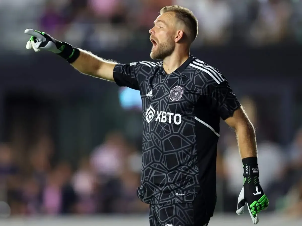 انتقاد به جذب ستاره تیم باعث اخراج بازیکن معترض شد