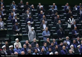 تصویر ویرال شده از سردار رادان و قالیباف در صحن مجلس