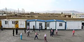 دانش آموزان مناطق محروم: ما هنوز مدرسه نداریم!
