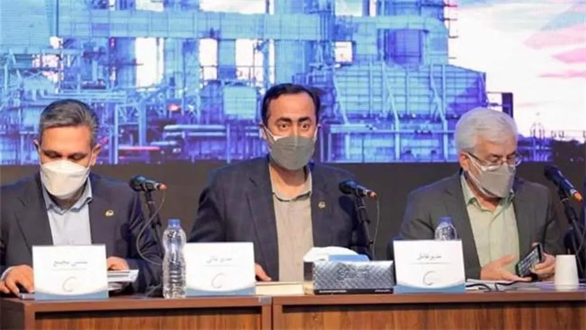 اگر با من مشکل دارید دستاوردهای فارس را زیر سوال نبرید/  فارس پنجمین شرکت پتروشیمی دنیا از نظر سرمایه‌گذاری در صنعت پتروشیمی است