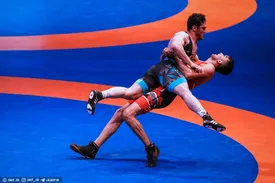 در کشتی فرنگی نوجوانان جهان چه می گذرد؟ | نوجوانان ایران چند مدال آوردند؟