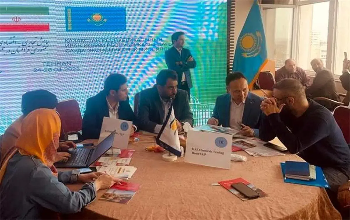 با بهره مندی از ظرفیتها و مزیت های بندری و اقتصادی منطقه آزاد انزلی