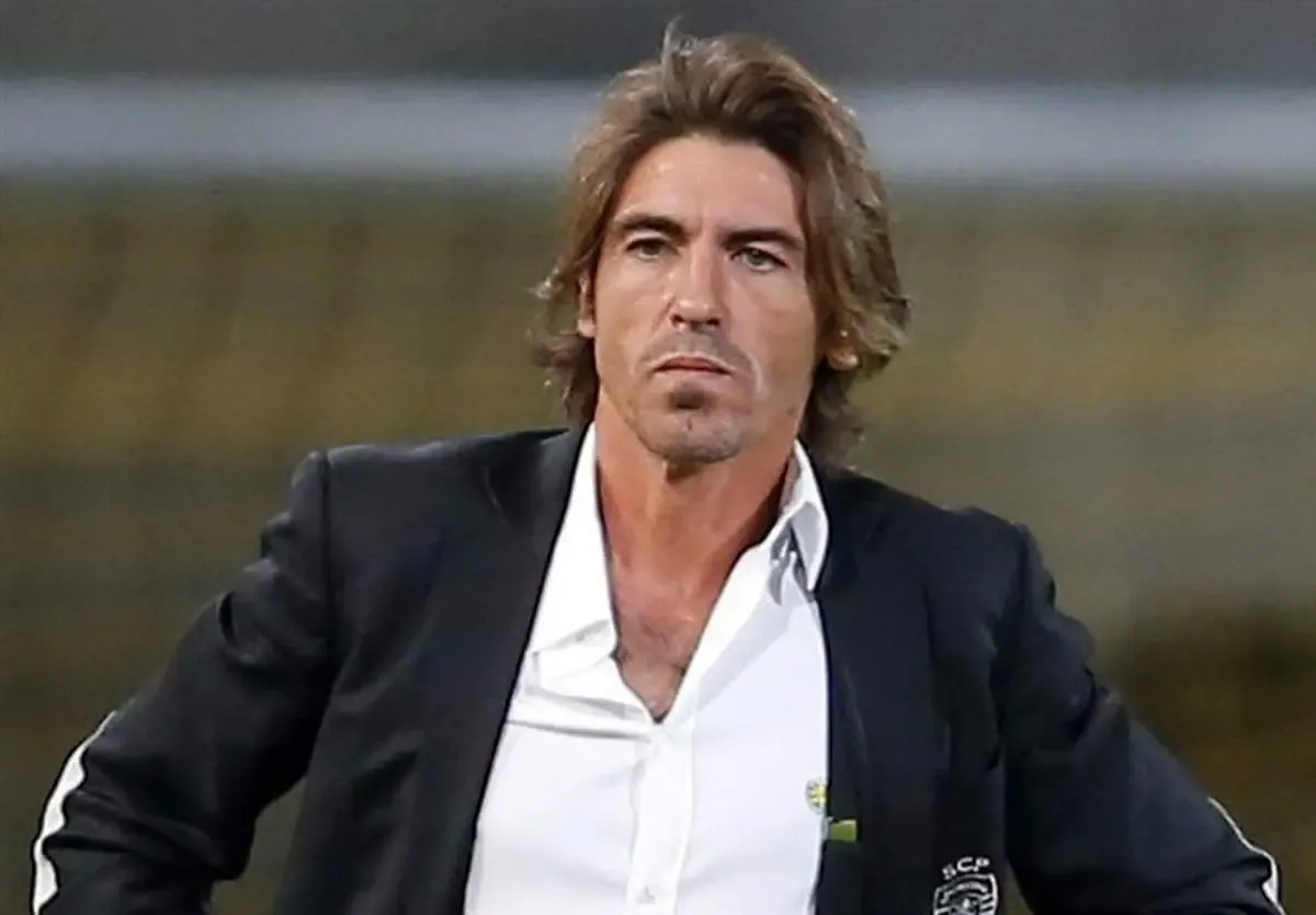 ساپینتو باز هم ناراضی/ نقل و انتقالات استقلال به بن‌بست خورد؟