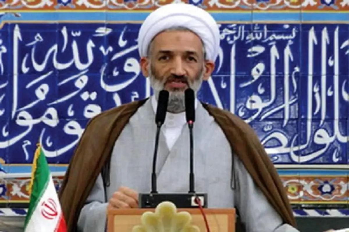 نگرانی امام جمعه ساری از تعطیلی شنبه ها