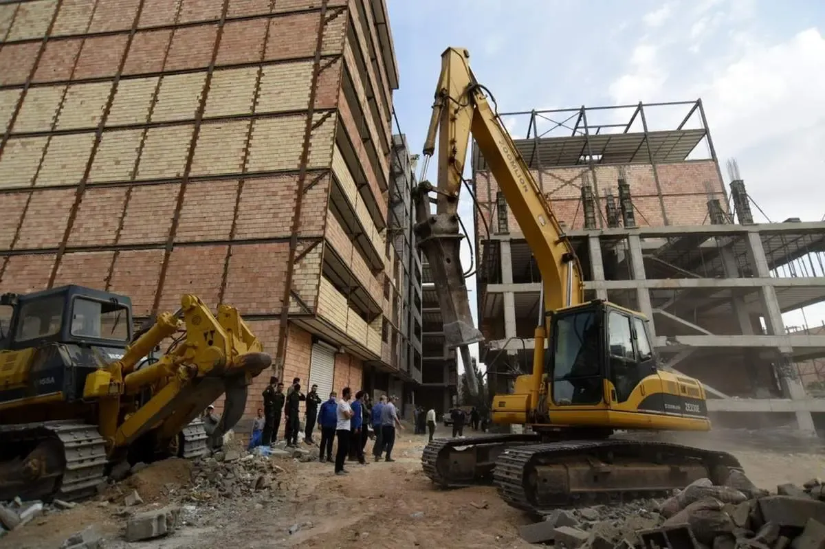 زور مافیای ساخت و ساز چه قدر است که با یک یا چند عملیات ضربتی منهدم نمی‌شوند؟