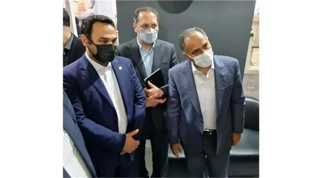 نشست مشترک مدیران عامل بانک تجارت و شرکت بیمه تجارت‌نو