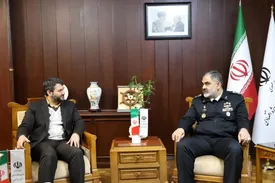 زمینه‌های همکاری مشترک مناطق آزاد و ویژه اقتصادی و نیروی دریایی ارتش بررسی شد