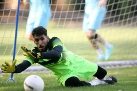 بازگشت دروازه‌بان سابق استقلال از شایعه تا واقعیت!