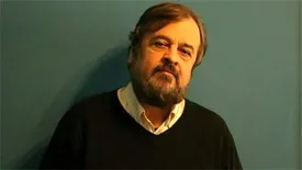 سوت پایان برای مرد فوتبال و سینما و ادبیات