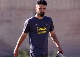 قرارداد بازیکن جنجالی تمدید شد!