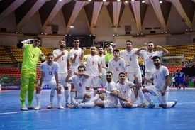 ملی پوشان و ژست های خاص پس از صعود