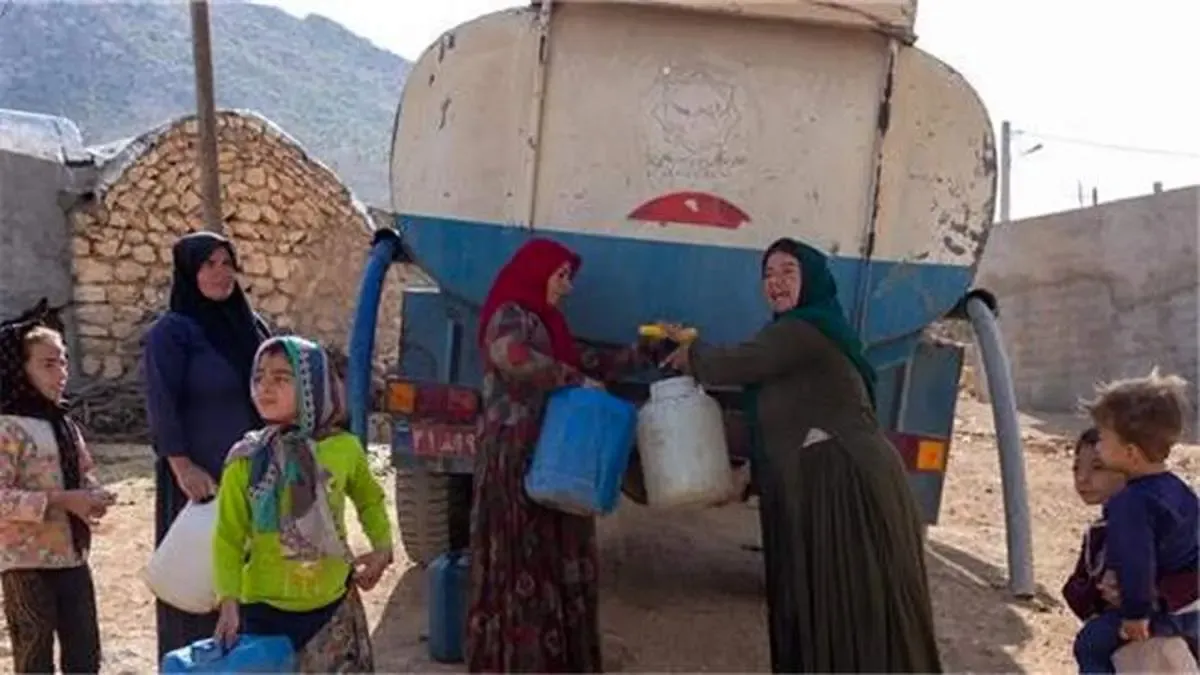 افزایش مصرف آب هم‌زمان با کاهش بیش از ۴۰ درصدی بارش‌ها