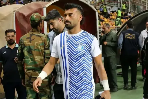 عقبگرد رامین رضاییان؛ او از پرسپولیس پیشنهاد دارد؟
