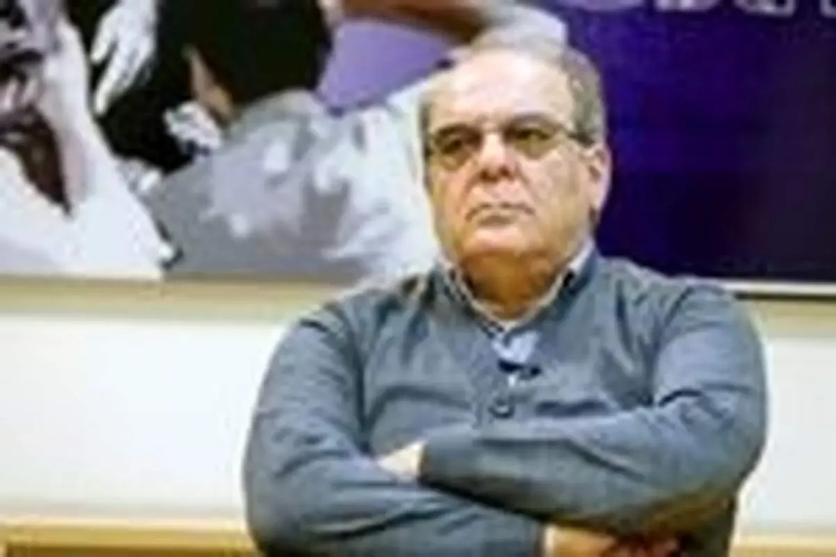 طعنه سنگین عباس عبدی به فعالان رسانه‌ای اصولگرا