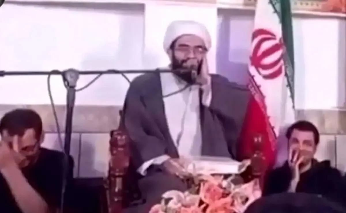 ویدیو/  اذان گفتن یک روحانی به زبان چینی