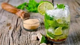 توصیه های تغذیه ای برای جلوگیری از گرمازدگی