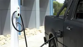 لمس کارایی و خلاقیت با شارژر خیابانی خودرو برقی مپنا