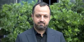 وزیر اقتصاد وارد فرودگاه جده شد