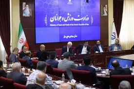 فرار به جلوی مهدی تاج / فدراسیون فوتبال مسئول ورزشگاه‌هانیست