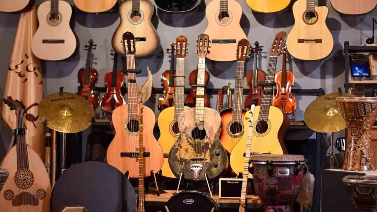 سرنوشت واردات ساز به ایران همچنان در هاله‌ای از ابهام | ۱۱ کانتینر ساز توقیفی چه شد؟