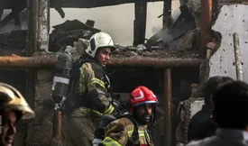 کارخانه تولید لوازم آرایشی  فردیس آتش گرفت / ۲۳ نفر مصدوم شدند